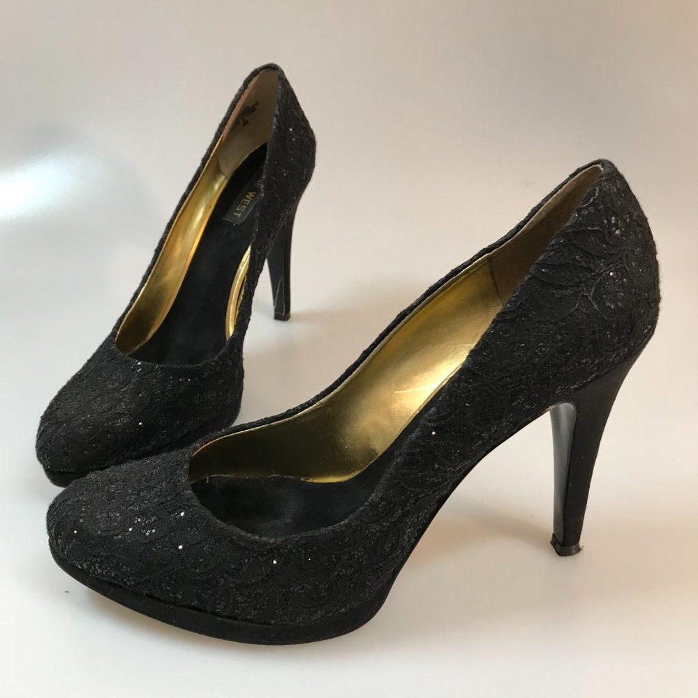 Nine West NWRocha Sparkly Lace Overlay Suede Trimmed Pumps